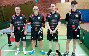 68d16dc9ade81_EQUIPETT3.jpg